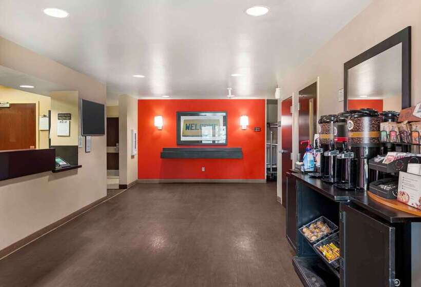 בית מלון כפרי Extended Stay America Suites  Los Angeles  Long Beach Airport