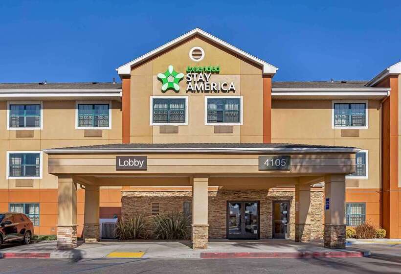 בית מלון כפרי Extended Stay America Suites  Los Angeles  Long Beach Airport
