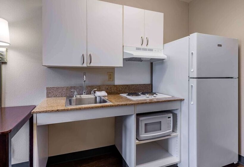 בית מלון כפרי Extended Stay America Suites  Los Angeles  Ontario Airport