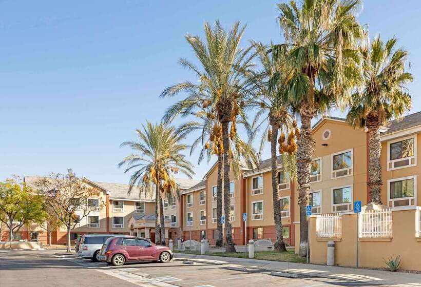 בית מלון כפרי Extended Stay America Suites  Los Angeles  Ontario Airport