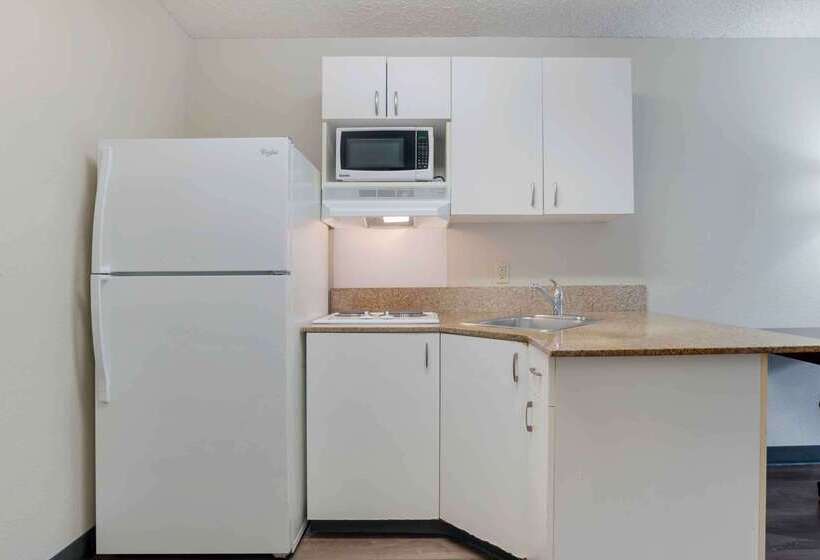 فندق Extended Stay America Suites  Los Angeles  Torrance Blvd