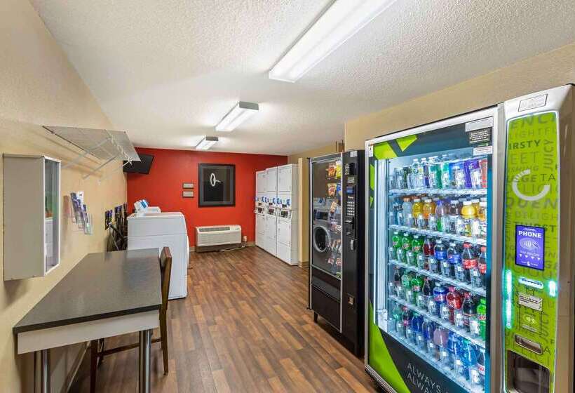 فندق Extended Stay America Select Suites   Milwaukee   Wauwatosa