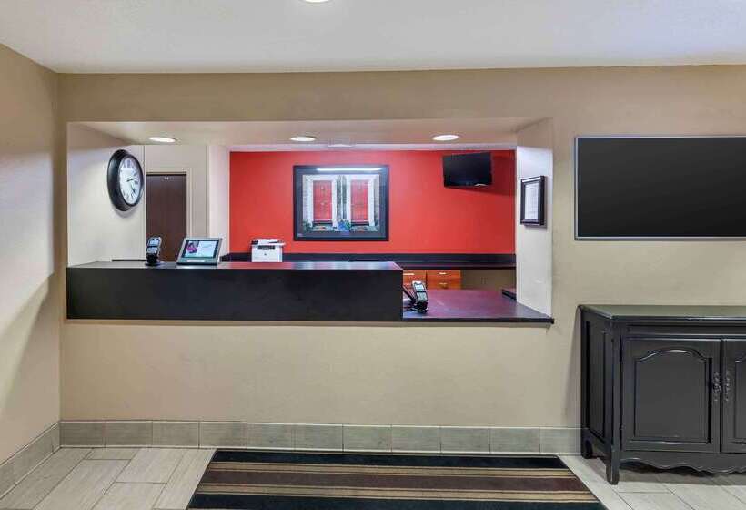 فندق Extended Stay America Select Suites   Milwaukee   Wauwatosa