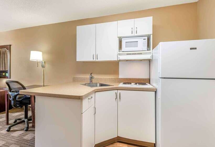 فندق Extended Stay America Suites  Minneapolis  Maple Grove