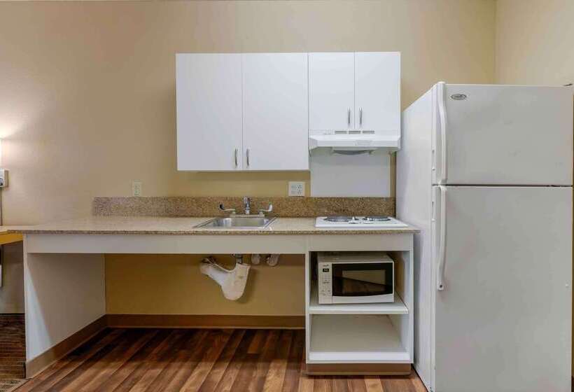 فندق Extended Stay America Suites  Minneapolis  Maple Grove
