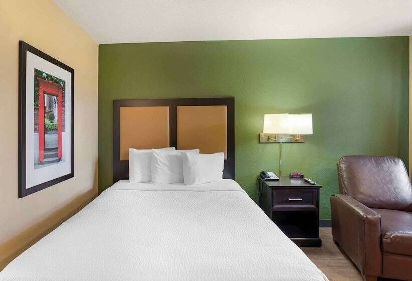 호텔 Extended Stay America Select Suites Newport News Oyster Point