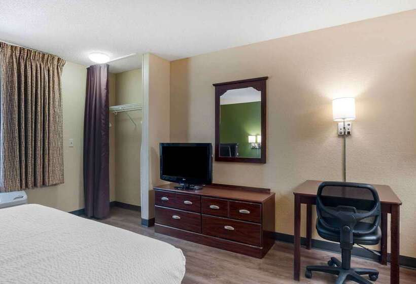 בית מלון כפרי Extended Stay America Suites  Orange County  Lake Forest