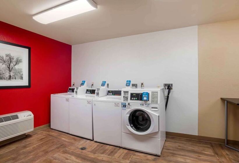 בית מלון כפרי Extended Stay America Suites  Orange County  Lake Forest