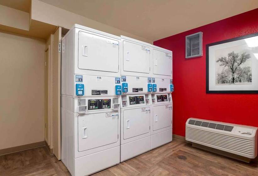 בית מלון כפרי Extended Stay America Suites  Orange County  Lake Forest