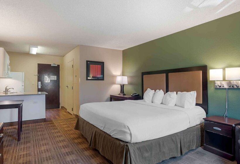 בית מלון כפרי Extended Stay America Suites  Orange County  Lake Forest