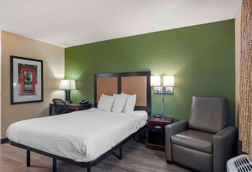 בית מלון כפרי Extended Stay America Suites  Orange County  Lake Forest