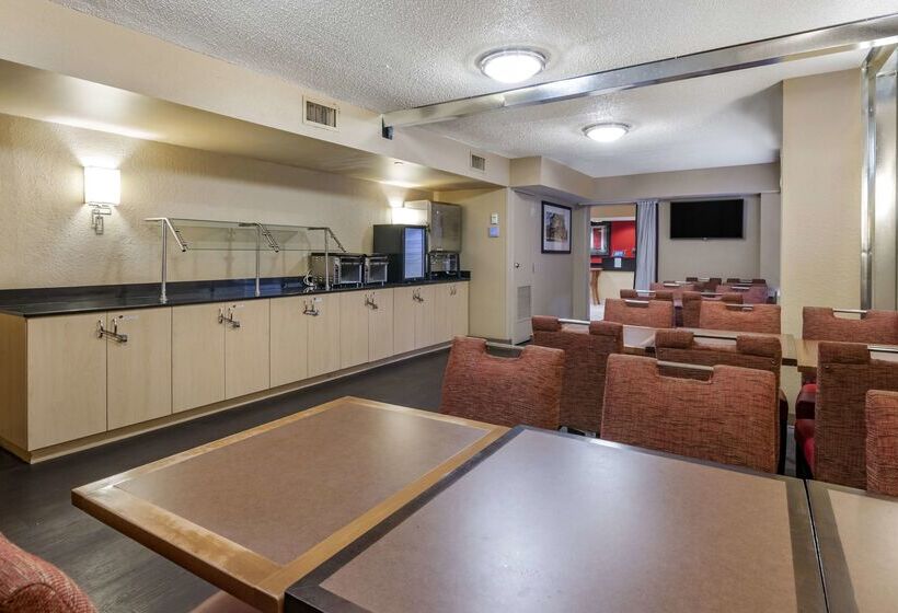 هتل Extended Stay America Suites  Orlando  Orlando Theme Parks  Major Blvd