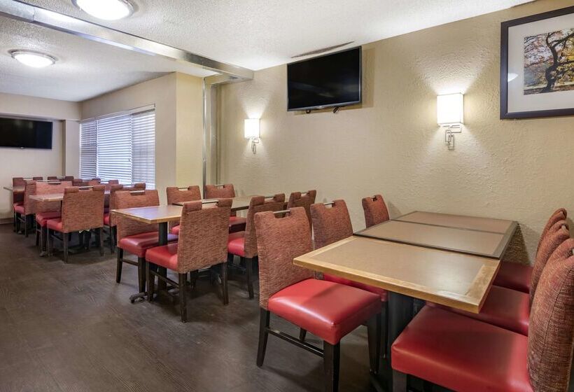 هتل Extended Stay America Suites  Orlando  Orlando Theme Parks  Major Blvd