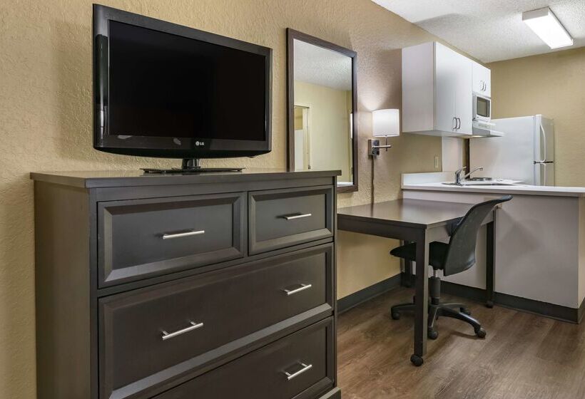 هتل Extended Stay America Suites  Orlando  Orlando Theme Parks  Major Blvd