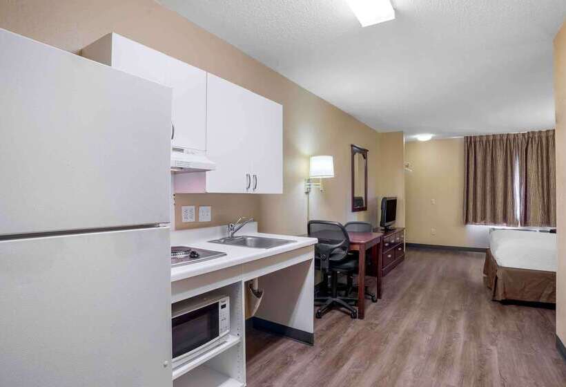 בית מלון כפרי Extended Stay America Suites  Pensacola  University Mall