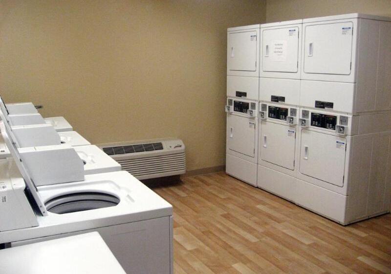 בית מלון כפרי Extended Stay America Suites  Sacramento  Roseville