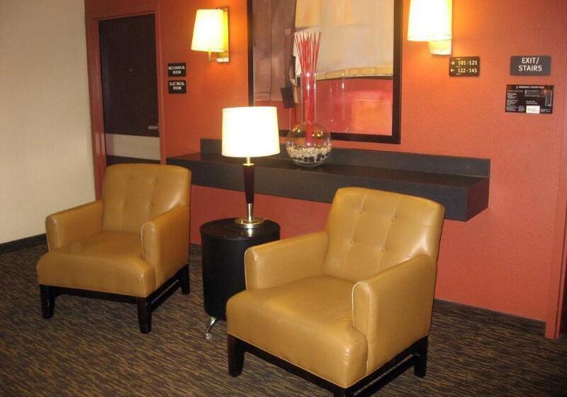 בית מלון כפרי Extended Stay America Suites  Sacramento  Roseville