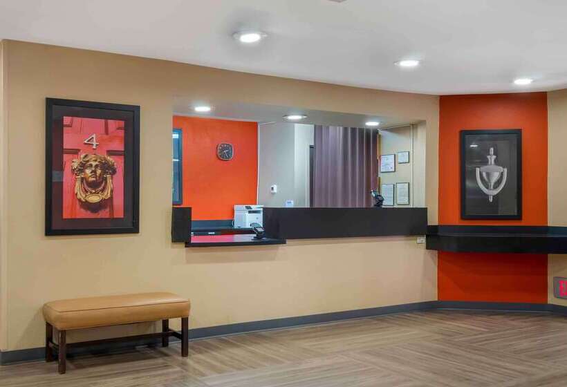 בית מלון כפרי Extended Stay America Suites  St. Petersburg  Clearwater  Executive Dr