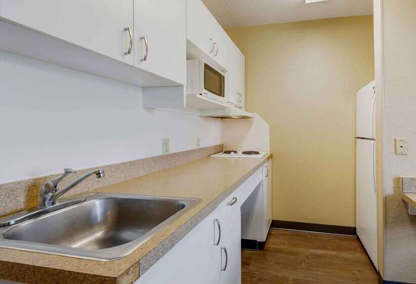 호텔 Extended Stay America Suites  Syracuse  Dewitt