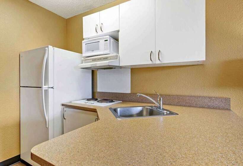 فندق Extended Stay America Select Suites   Tampa   North   Usf   Attractions