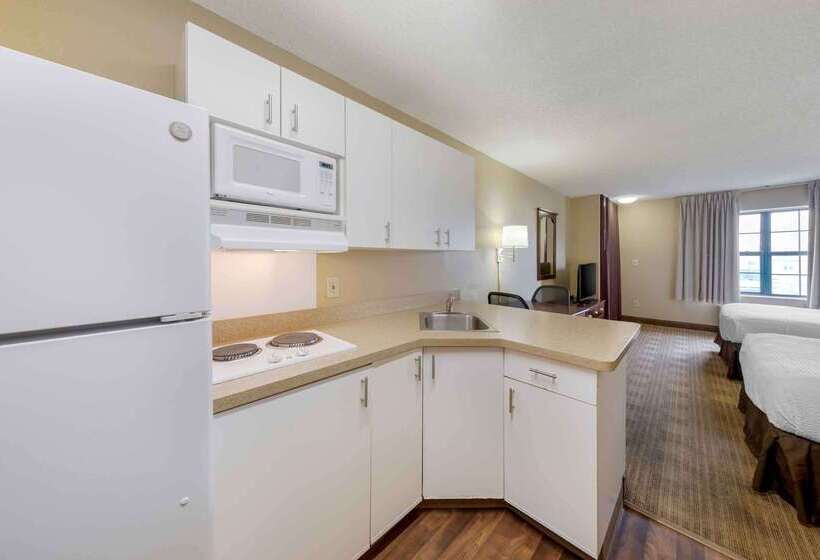 فندق Extended Stay America Suites   Orange County   Huntington Beach