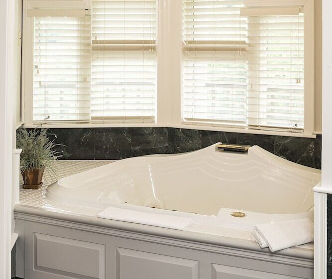 فندق Fairbanks Inn