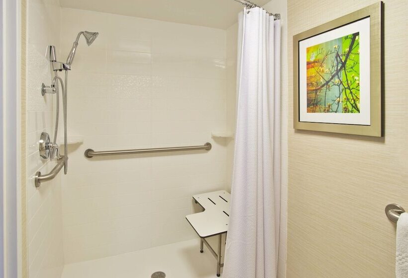 هتل Fairfield Inn Ann Arbor