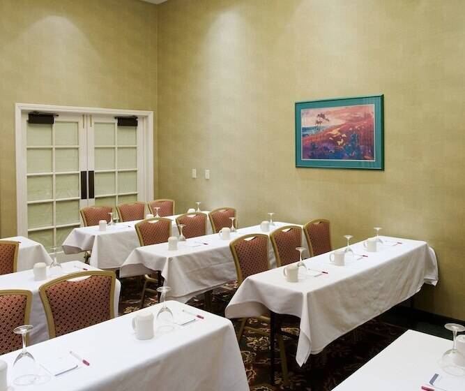 فندق Fairfield Inn By Marriott Santa Clarita Valencia