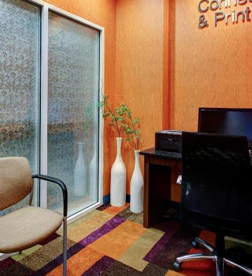 هتل Fairfield Inn By Marriott Dothan