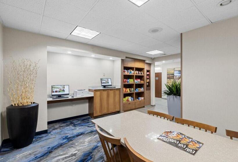 ホテル Fairfield Inn By Marriott Evansville West
