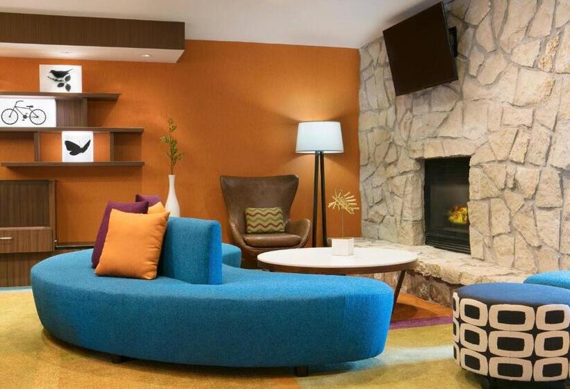 Отель Fairfield Inn Manhattan, Kansas