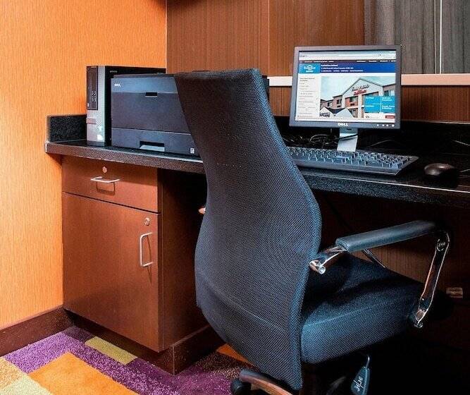 فندق Fairfield Inn & Suites Ashland