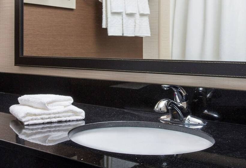 فندق Fairfield Inn & Suites Ashland