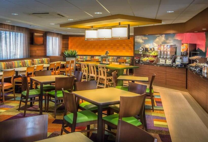 בית מלון כפרי Fairfield Inn & Suites Dulles Airport