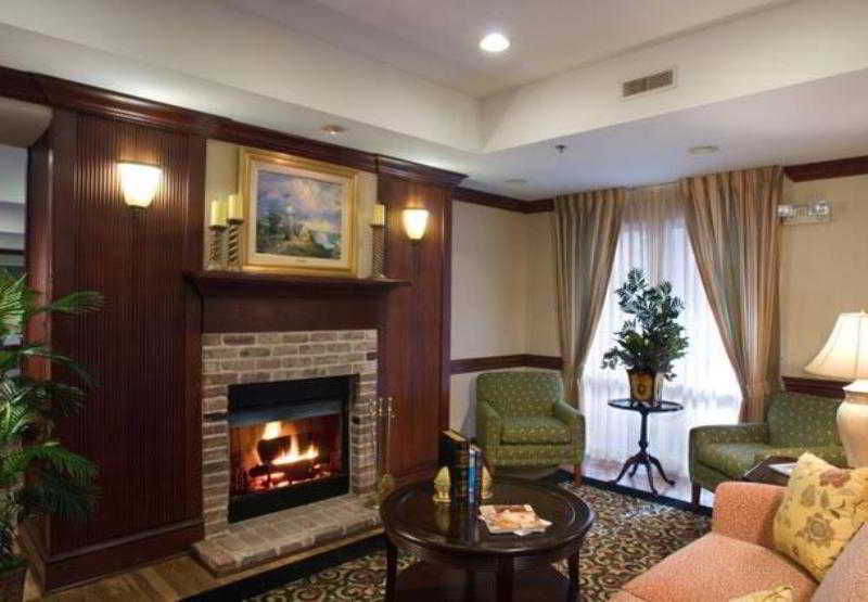 酒店 Fairfield Inn & Suites By Marriott Atlanta Buckhead