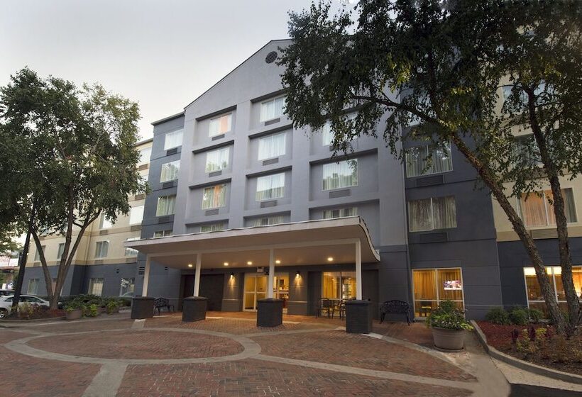 酒店 Fairfield Inn & Suites By Marriott Atlanta Buckhead