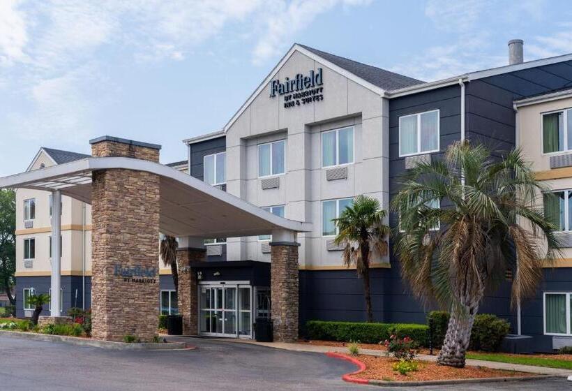 ホテル Fairfield Inn & Suites Beaumont