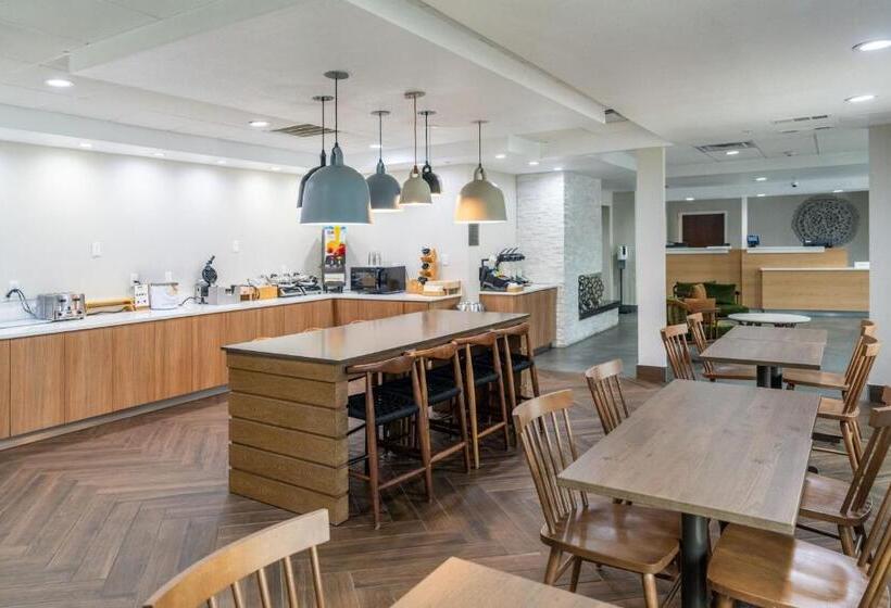 ホテル Fairfield Inn & Suites Beaumont