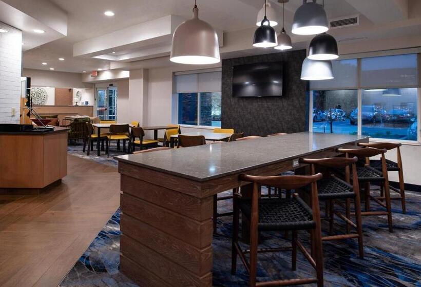 فندق Fairfield Inn And Suites Beloit