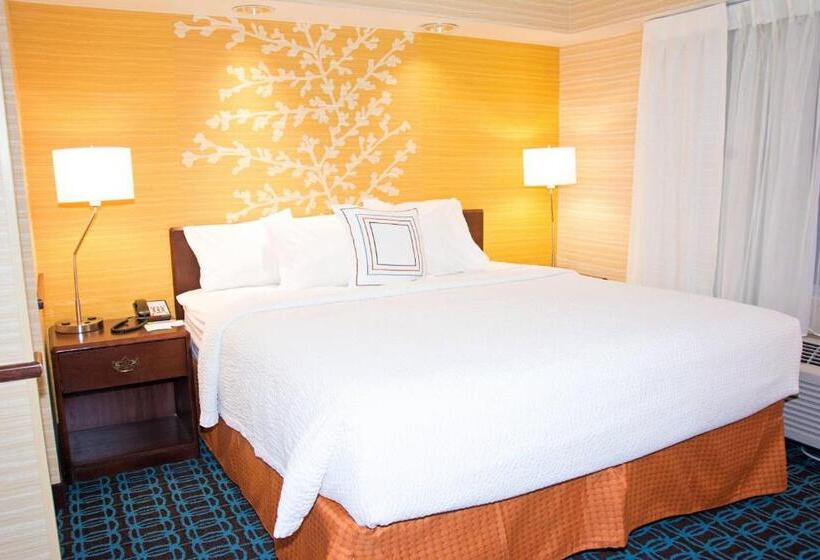 ホテル Fairfield Inn & Suites Butler