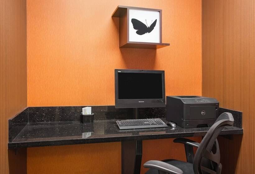 فندق Fairfield Inn & Suites By Marriott Norman