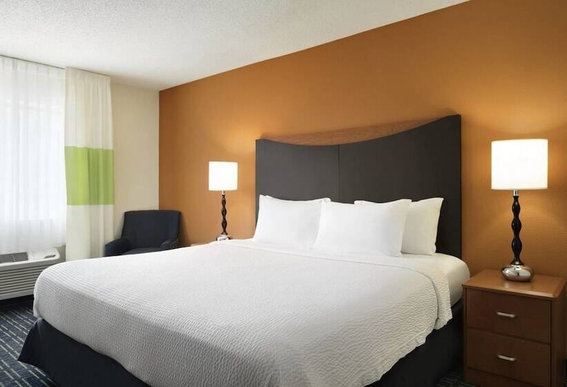 ホテル Fairfield Inn & Suites By Marriott Champaign