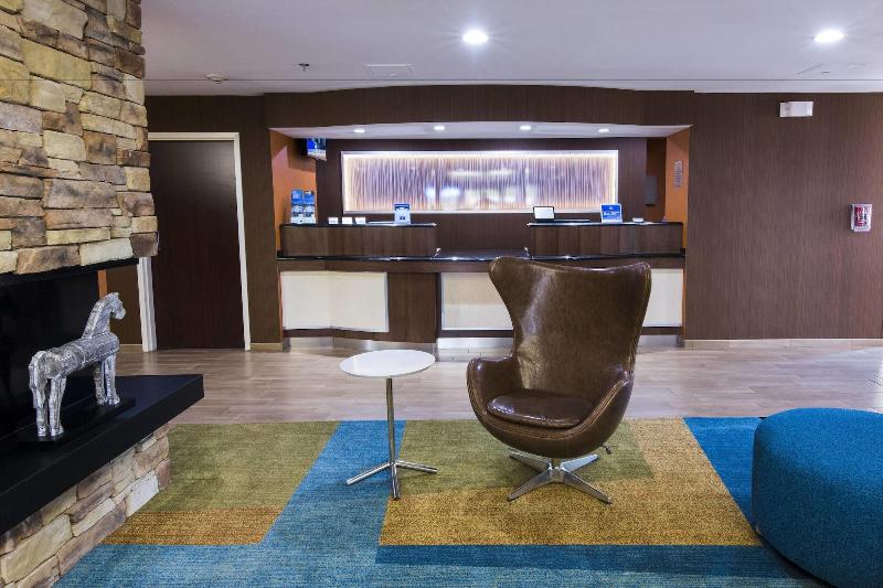 هتل Fairfield By Marriott Chesapeake