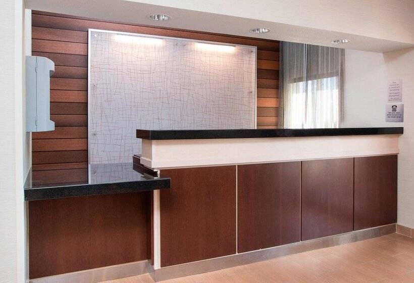 ホテル Fairfield Inn & Suites Cheyenne