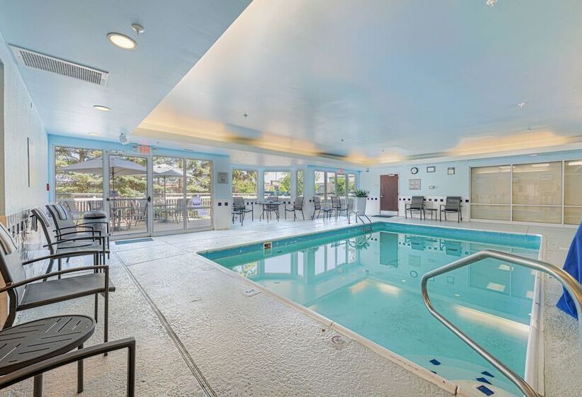 فندق Fairfield Inn & Suites By Marriott Chicago Naperville