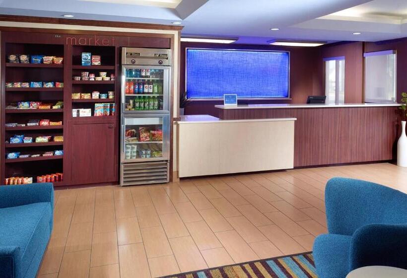 בית מלון כפרי Fairfield Inn & Suites Clarksville