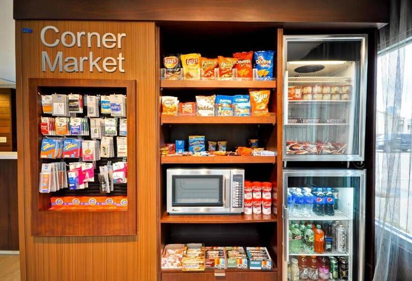 Отель Fairfield Inn & Suites Dallas Medical/market Center