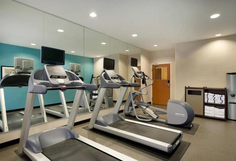 Отель Fairfield Inn & Suites Dallas Mesquite