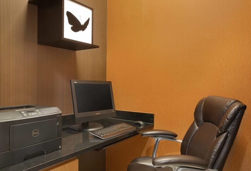 酒店 Fairfield Inn & Suites By Marriott Dallas Plano