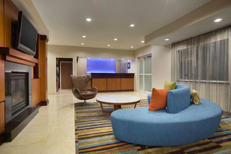 هتل Fairfield Inn & Suites Fort Worth University Drive